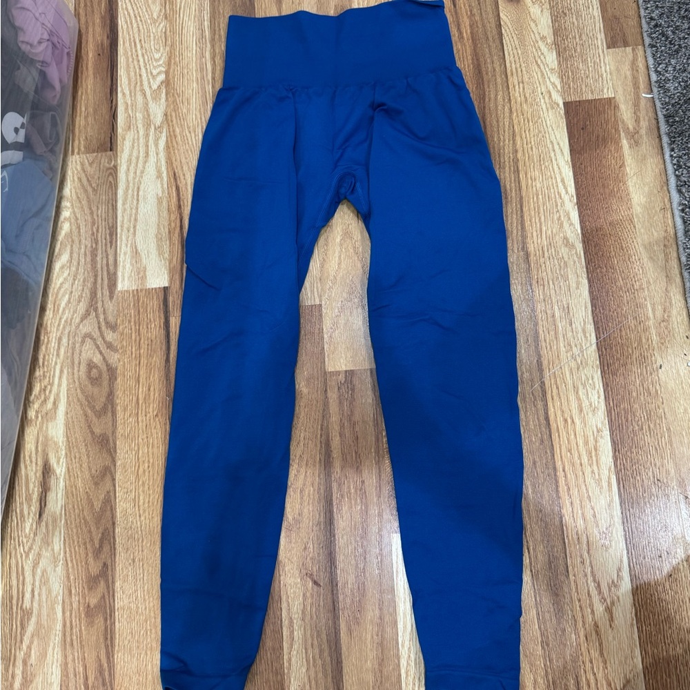 NVGTN leggings